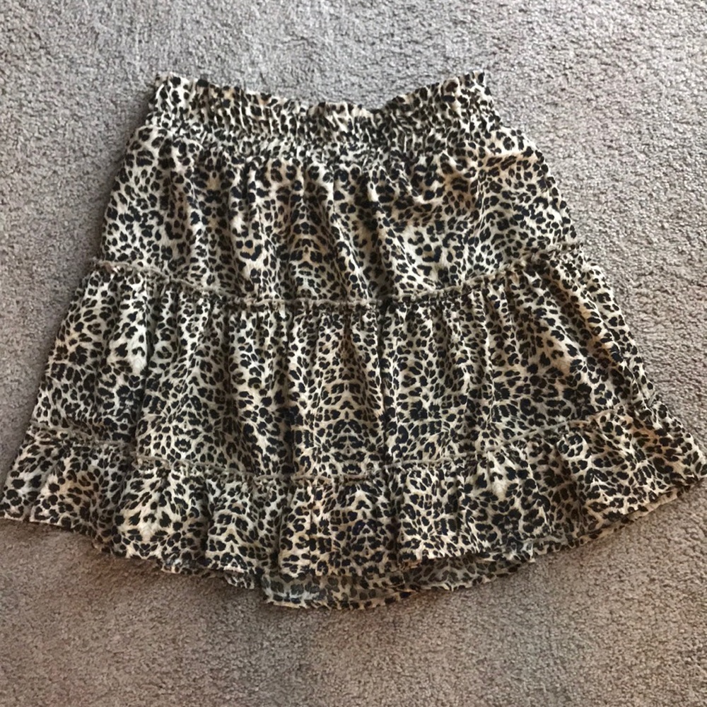 Leopard skirt